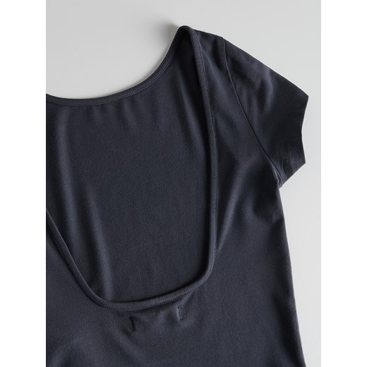 Bluzka damska Reserved casual z okrągłym dekoltem 