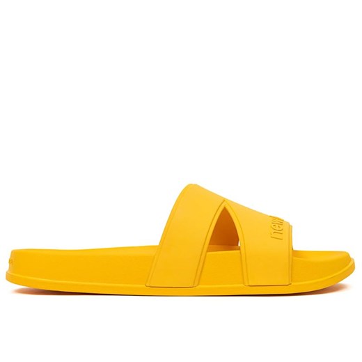 Klapki New Balance SUF20SC1 - pomarańczowe ze sklepu streetstyle24.pl w kategorii Klapki damskie - zdjęcie 173600076