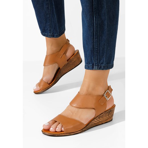 Camelowe sandały damskie skórzane Azara ze sklepu Zapatos w kategorii Sandały damskie - zdjęcie 173628166