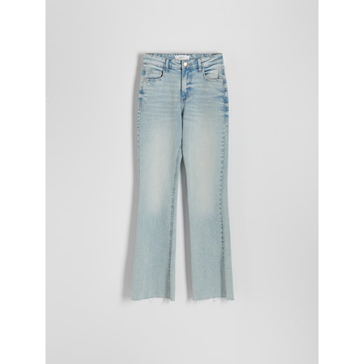 Reserved - Jeansy flare - niebieski Reserved 42 Reserved