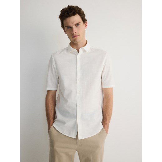 Reserved - Koszula regular fit - biały ze sklepu Reserved w kategorii Koszule męskie - zdjęcie 173681395