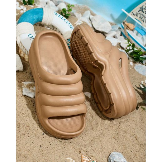 Klapki damskie Royalfashion.pl bez zapięcia na płaskiej podeszwie casual 