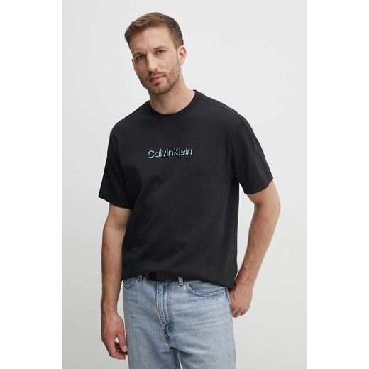 Calvin Klein t-shirt bawełniany męski kolor czarny z aplikacją K10K113105 ze sklepu ANSWEAR.com w kategorii T-shirty męskie - zdjęcie 173717655