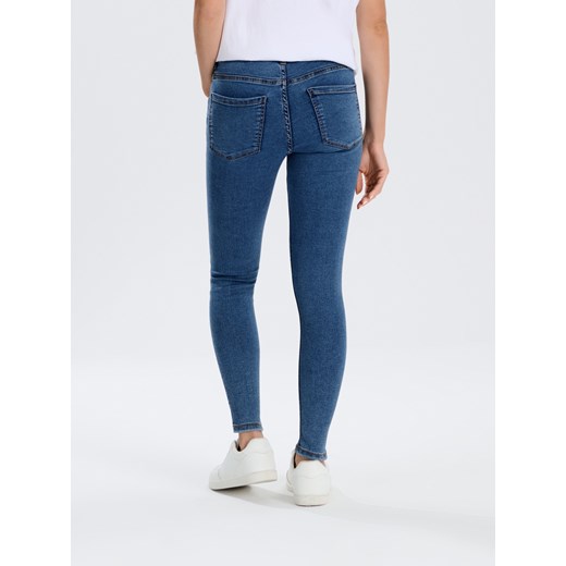 Sinsay - Jeansy skinny - niebieski Sinsay 40 Sinsay