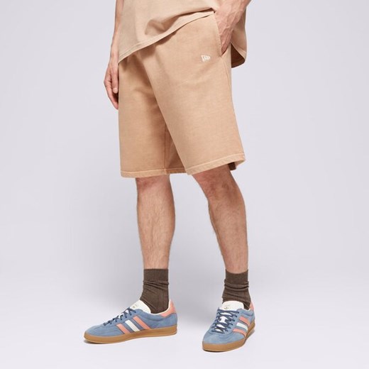 NEW ERA SZORTY NE WASHED SHORTS NONE ze sklepu Sizeer w kategorii Spodenki męskie - zdjęcie 173778108