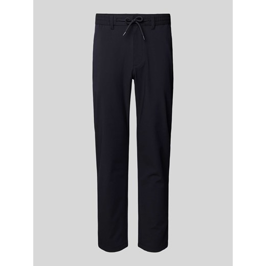 Spodnie materiałowe o kroju tapered fit z tunelem ze sklepu Peek&Cloppenburg  w kategorii Spodnie męskie - zdjęcie 173796235