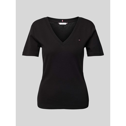 T-shirt z dekoltem w serek model ‘NEW SLIM CODY’ ze sklepu Peek&Cloppenburg  w kategorii Bluzki damskie - zdjęcie 173796426