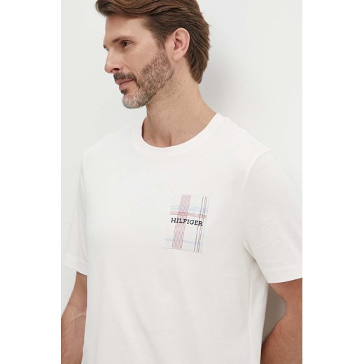 Tommy Hilfiger t-shirt bawełniany męski kolor beżowy z aplikacją MW0MW35459 ze sklepu ANSWEAR.com w kategorii T-shirty męskie - zdjęcie 173815079