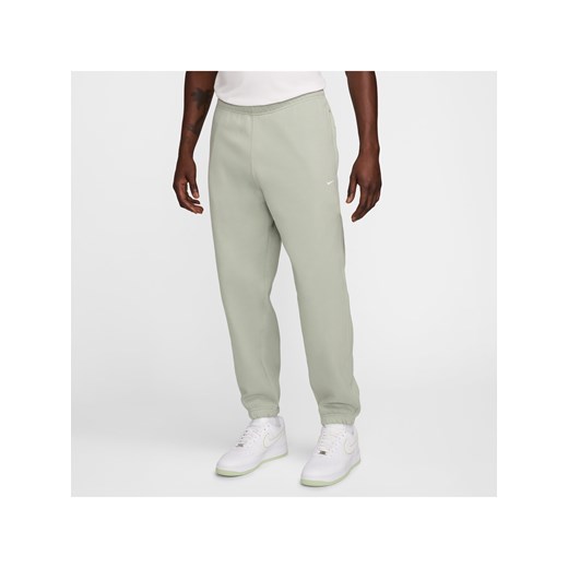 Spodnie męskie Nike w sportowym stylu