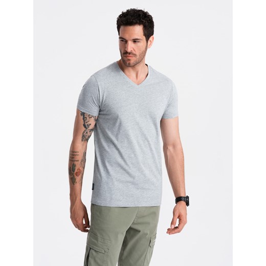 Klasyczna męska bawełniana koszulka z dekoltem w serek BASIC – szary melanż V16 OM-TSBS-0145 ze sklepu ombre w kategorii T-shirty męskie - zdjęcie 173825259