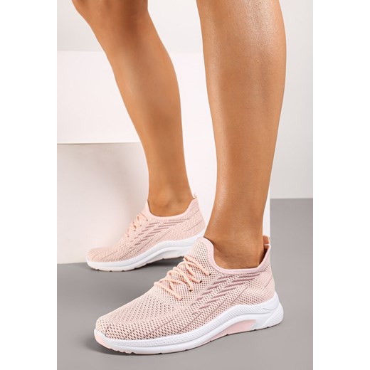 Różowe Buty Sportowe z Siateczki Zdobione Wiązaniem Salmerus ze sklepu born2be.pl w kategorii Buty sportowe damskie - zdjęcie 173828338