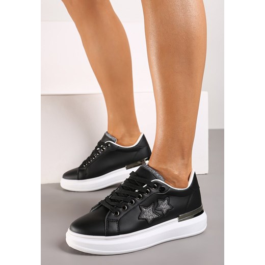 Czarne Płaskie Sneakersy z Gwiazdkami i Metalicznymi Wstawkami Jalelia ze sklepu born2be.pl w kategorii Buty sportowe damskie - zdjęcie 173828506