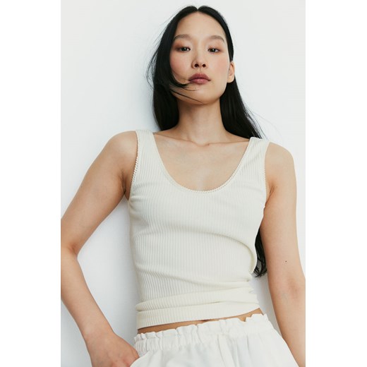 H & M - Prążkowany top bez rękawów - Biały ze sklepu H&M w kategorii Bluzki damskie - zdjęcie 173852487