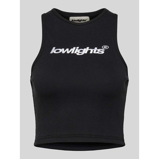 Top krótki z wyhaftowanym logo model ‘BASIC’ ze sklepu Peek&Cloppenburg  w kategorii Bluzki damskie - zdjęcie 173863155