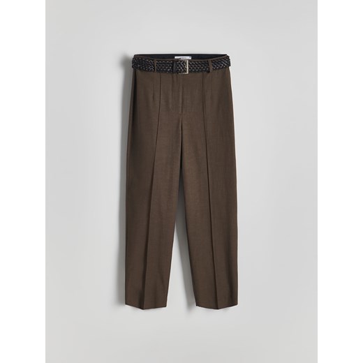 Reserved - Spodnie z paskiem - ciemnobrązowy Reserved XS Reserved