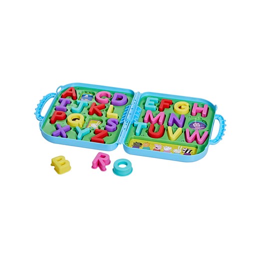 Hasbro Walizka z literami &quot;Świnka Peppa&quot; w kolorze błękitnym - 2+ ze sklepu Limango Polska w kategorii Zabawki - zdjęcie 173925117