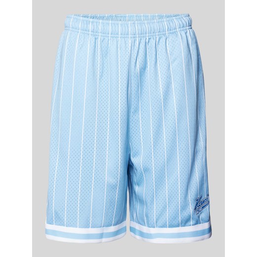 Szorty o luźnym kroju z wyhaftowanym logo ze sklepu Peek&Cloppenburg  w kategorii Spodenki męskie - zdjęcie 173984098