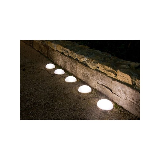 lumisky Solarna lampa najazdowa LED &quot;Half Moon&quot; w kolorze białym ze sklepu Limango Polska w kategorii Oświetlenie ogrodowe - zdjęcie 173986835