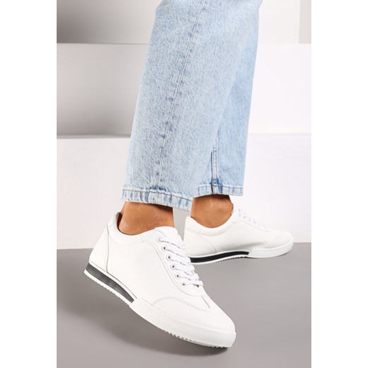 Białe Sneakersy Seems to Change ze sklepu born2be.pl w kategorii Trampki damskie - zdjęcie 173991158