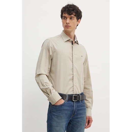 Tommy Hilfiger koszula bawełniana męska kolor beżowy regular z kołnierzykiem klasycznym MW0MW35810 ze sklepu ANSWEAR.com w kategorii Koszule męskie - zdjęcie 173998376