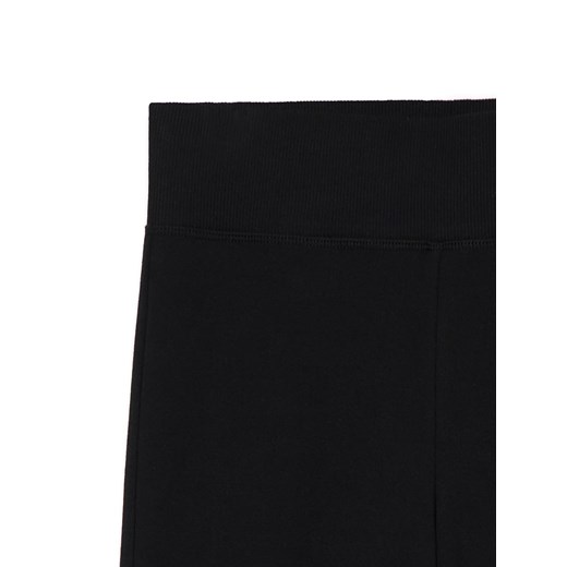 Cropp - Czarne spodnie dresowe typu flare - czarny Cropp M Cropp
