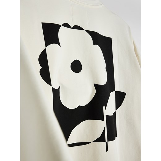 Reserved - Longsleeve oversize z nadrukiem - złamana biel Reserved M Reserved