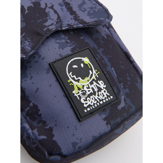 Reserved - Etui na telefon SmileyWorld® - czarny Reserved ONE SIZE Reserved