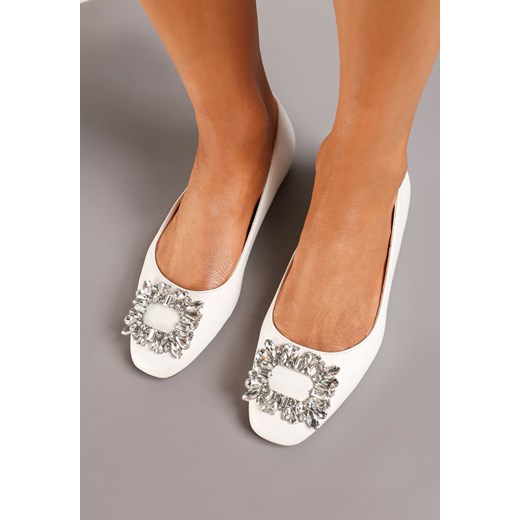 Białe Balerinki na Płaskiej Podeszwie z Metaliczną Ozdobą Oranivia Renee 40 okazja renee.pl