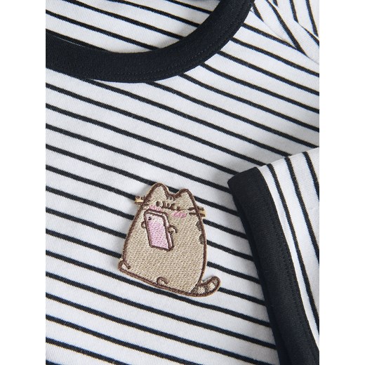 Reserved - Bawełniany t-shirt z haftem Pusheen - biały Reserved 158/164 (12-13 lat) Reserved