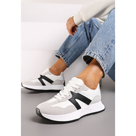Białe Płaskie Sneakersy z Geometrycznym Wzorem Nawla ze sklepu born2be.pl w kategorii Buty sportowe damskie - zdjęcie 174030156