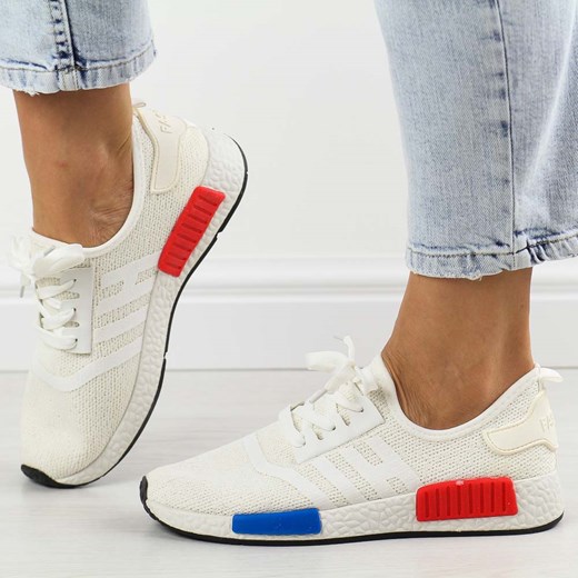 Białe sportowe buty damskie 2062 ze sklepu suzana.pl w kategorii Buty sportowe damskie - zdjęcie 174039529