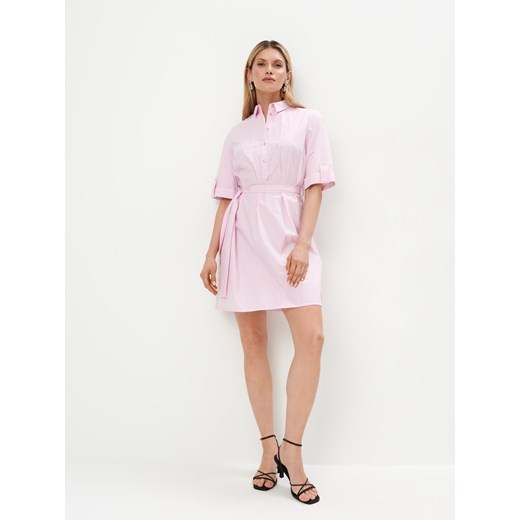 Mohito - Koszulowa sukienka mini w różowe paski - pastelowy różowy ze sklepu Mohito w kategorii Sukienki - zdjęcie 174043867