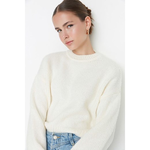 trendyol Sweter w kolorze kremowym ze sklepu Limango Polska w kategorii Swetry damskie - zdjęcie 174068666