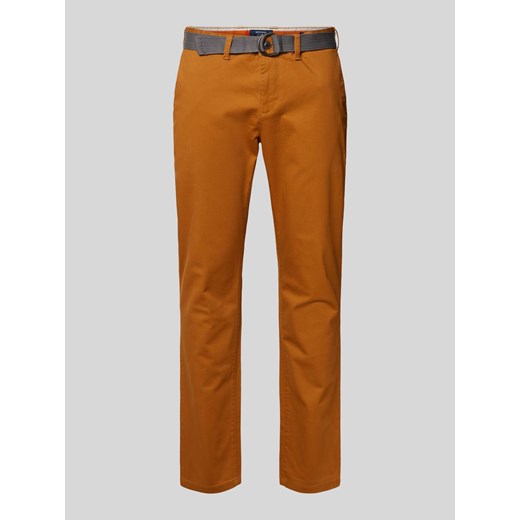 Chinosy o kroju slim fit z paskiem ze sklepu Peek&Cloppenburg  w kategorii Spodnie męskie - zdjęcie 174088097