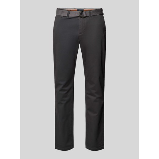 Chinosy o kroju slim fit z paskiem ze sklepu Peek&Cloppenburg  w kategorii Spodnie męskie - zdjęcie 174088299
