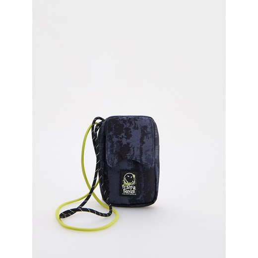 Reserved - Etui na telefon SmileyWorld® - czarny ze sklepu Reserved w kategorii Torby i walizki dziecięce - zdjęcie 174104027