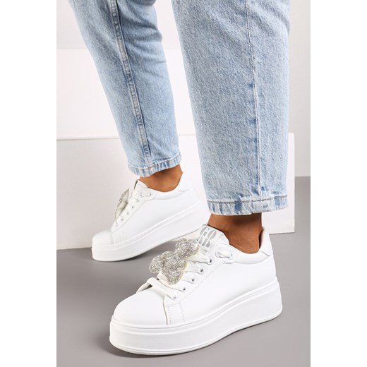 Białe Sneakersy z Błyszczącym Misiem Neviliese ze sklepu born2be.pl w kategorii Buty sportowe damskie - zdjęcie 174139866