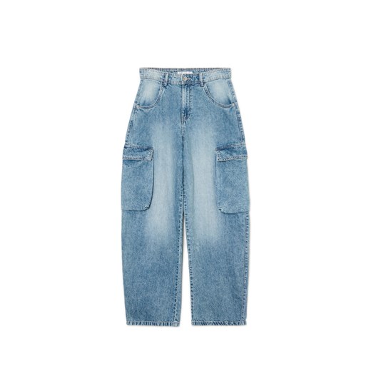 Cropp - Szerokie jeansy z efektem sprania - niebieski Cropp 32 Cropp