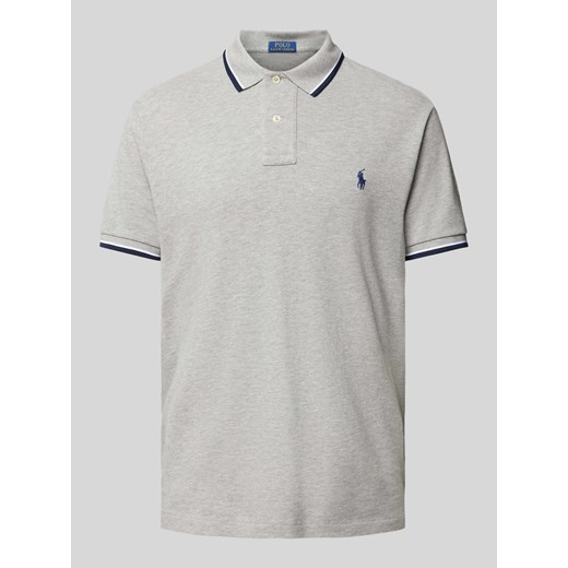 Koszulka polo o kroju custom slim fit z wyhaftowanym logo ze sklepu Peek&Cloppenburg  w kategorii T-shirty męskie - zdjęcie 174141769