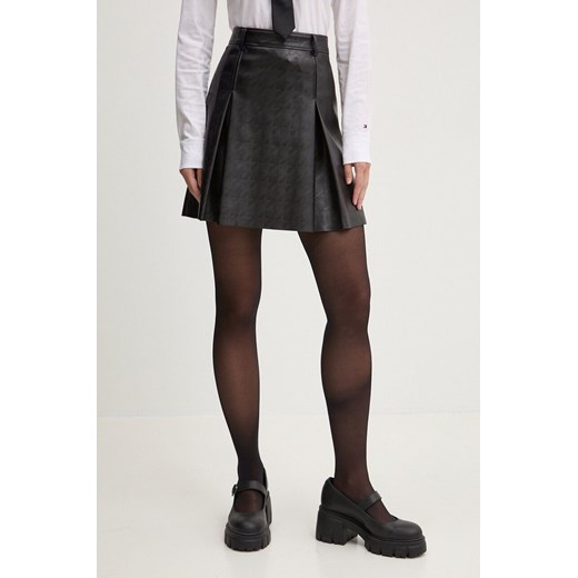 HUGO spódnica kolor czarny mini rozkloszowana 50517643 ze sklepu ANSWEAR.com w kategorii Spódnice - zdjęcie 174160259