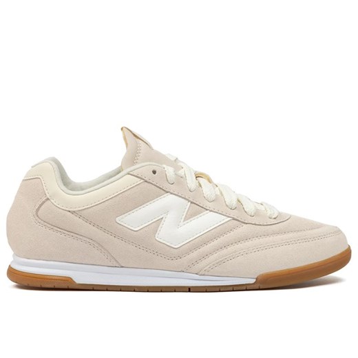Buty New Balance URC42EA - beżowe ze sklepu streetstyle24.pl w kategorii Buty sportowe damskie - zdjęcie 174162387