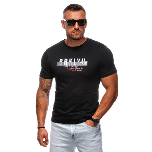 T-shirt męski z nadrukiem 2002S - czarny ze sklepu Edoti w kategorii T-shirty męskie - zdjęcie 174177705