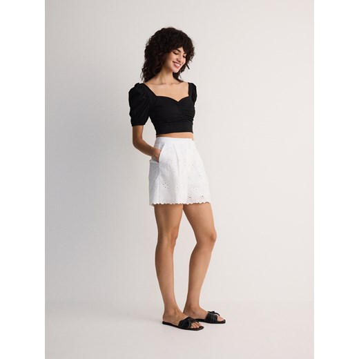 Reserved - Haftowane szorty - biały Reserved L wyprzedaż Reserved