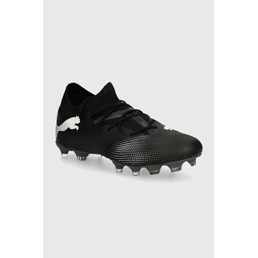 Puma obuwie piłkarskie korki Future 7 Match kolor czarny 107715 ze sklepu ANSWEAR.com w kategorii Buty sportowe męskie - zdjęcie 174283515