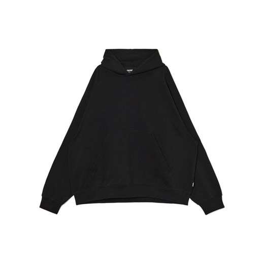 Cropp - Czarna bluza oversize z kapturem - czarny ze sklepu Cropp w kategorii Bluzy męskie - zdjęcie 174288739
