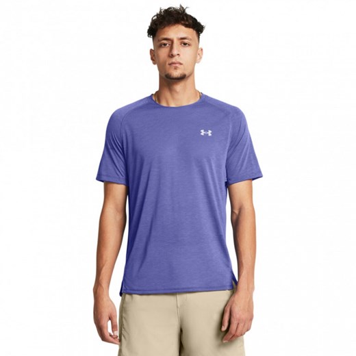 Męska koszulka do biegania Under Armour UA Trail Run Shortsleeve - fioletowa ze sklepu Sportstylestory.com w kategorii T-shirty męskie - zdjęcie 174387599