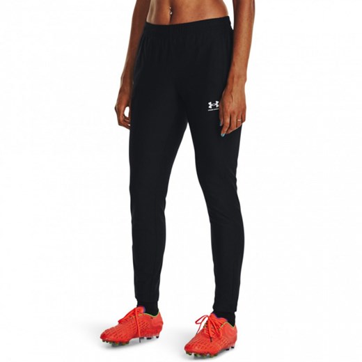 Damskie spodnie do piłki nożnej Under Armour UA W's Challenger Pique Pant - czarne ze sklepu Sportstylestory.com w kategorii Spodnie męskie - zdjęcie 174388056