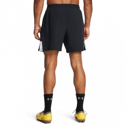 Męskie spodenki do piłki nożnej Under Armour UA M's Challenger Pro Woven Short - czarne ze sklepu Sportstylestory.com w kategorii Spodenki męskie - zdjęcie 174388126