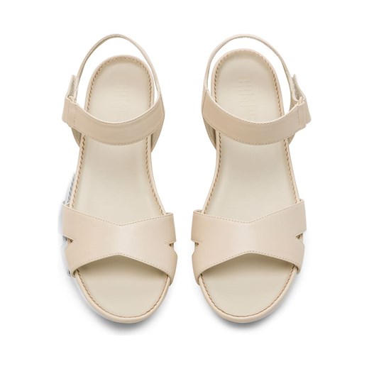 Camper Skórzane sandały w kolorze beżowym na koturnie Camper 36 wyprzedaż Limango Polska