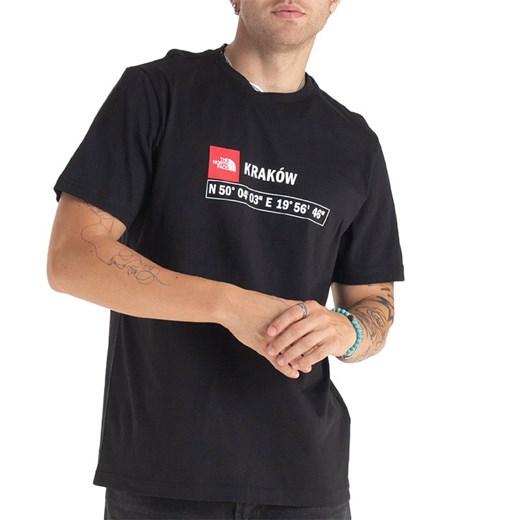 Koszulka The North Face GPS Krakow 0A8B4EJK31 - czarne ze sklepu streetstyle24.pl w kategorii T-shirty męskie - zdjęcie 174609925